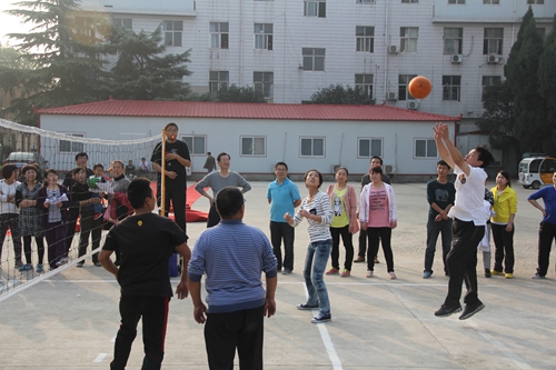 市第四人民醫院舉行第六屆職工運動會