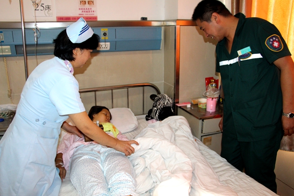 駐馬店市中醫院暢通綠色通道 外籍女子急診科順利產子