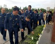 弘揚烈士精神，緬懷烈士功績。