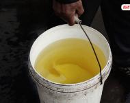 松汀村的地下水嚴重污染，從今年1月開始，村民韓秀蘭家的井水有酸味，燒飯、澆菜都不好吃。