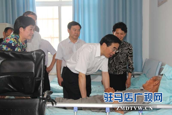 程凱一行到駐馬店經濟開發區調研指導殘疾人工作