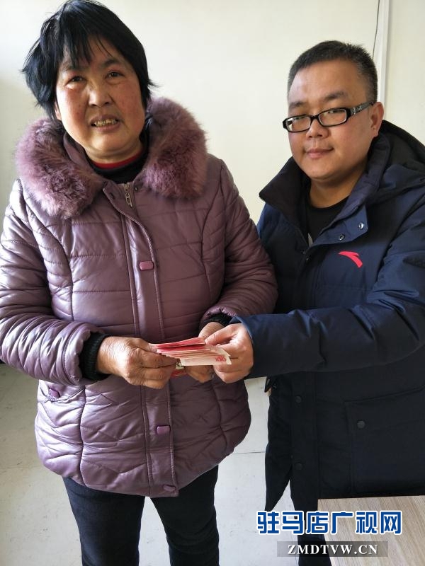 最美醫生韓忠書：拒收紅包心靈美 扶貧濟困愛相隨