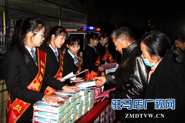 【新聞媒體掃黑除惡走基層系列報道】遂平:創新宣傳形式 營造掃黑除惡專項斗爭濃厚氛圍