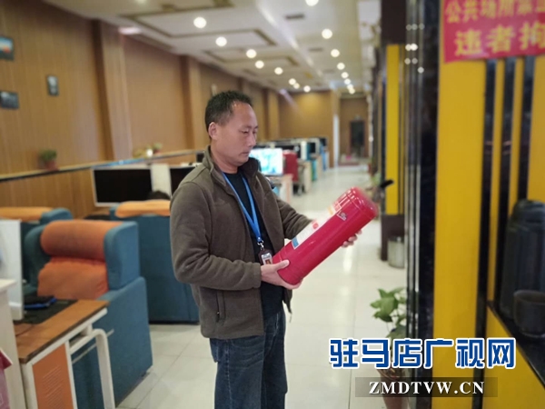 汝南縣文廣旅游局開展“五一”節前 文化市場安全大檢查