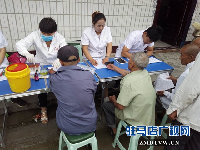  平輿：端午節(jié)走訪慰問敬老院老人