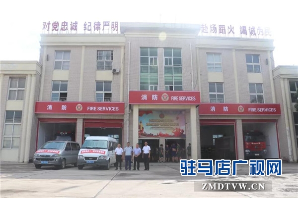 “八一”建軍節河南朗陵酒業領導一行走進駐確部隊慰問