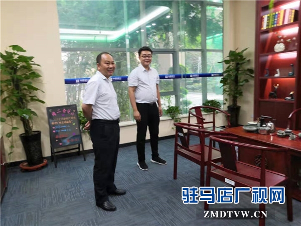 中原銀行駐馬店分行開展&ldquo;夏季送清涼&rdquo;活動