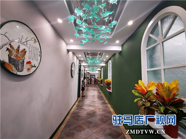 親情樹?團結(jié)路店重裝開業(yè)暨親情樹15周年活動慶典榮耀綻放