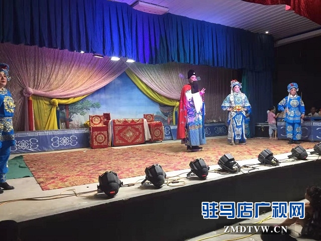 泌陽春水鎮樊洼村鄉村文化生活豐富多彩