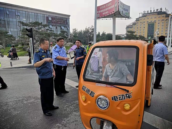 平輿縣再掀交通環境整治活動新高潮