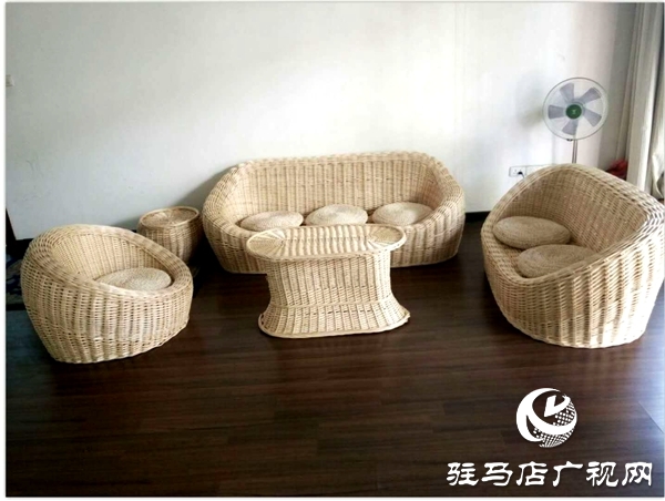 宿鴨湖街道：發揮鄉村經濟帶貧優勢 引導貧困群眾本地就業