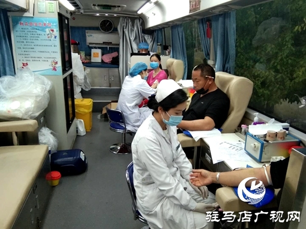 汝南縣梁祝鎮愛心獻血共戰疫情