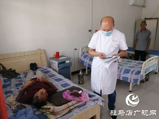 老君廟鎮(zhèn)：上門(mén)更換殘疾證   貼心服務(wù)暖人心