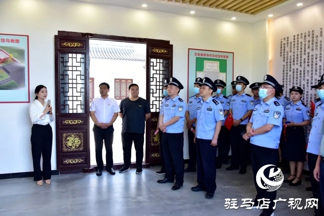 平輿縣公安局開(kāi)展慶“七一”主題黨日活動(dòng)