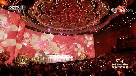 全網刷屏！兔年春晚這10個瞬間，絕美！