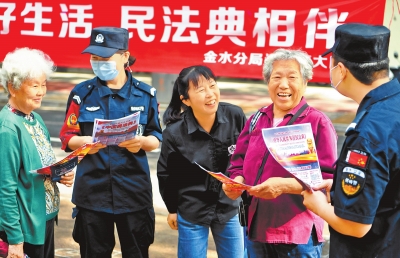 學思想 強黨性 重實踐 建新功 記者微調研丨派出所“兩隊一室”建設成效幾何