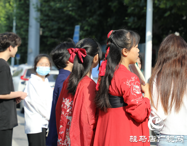  泌陽高考首日！多圖直擊&hellip;&hellip;