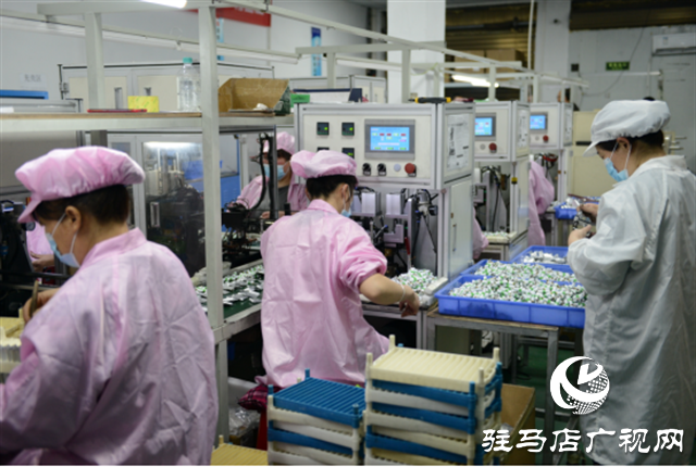 泌陽：&ldquo;微工廠&rdquo;帶動(dòng)大民生