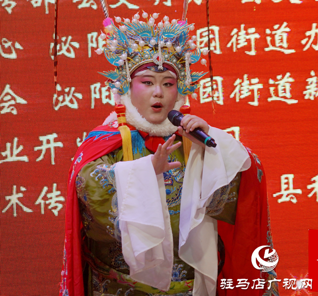 泌陽縣首屆&ldquo;花菇杯&rdquo;戲迷擂臺賽在和園景區啟動