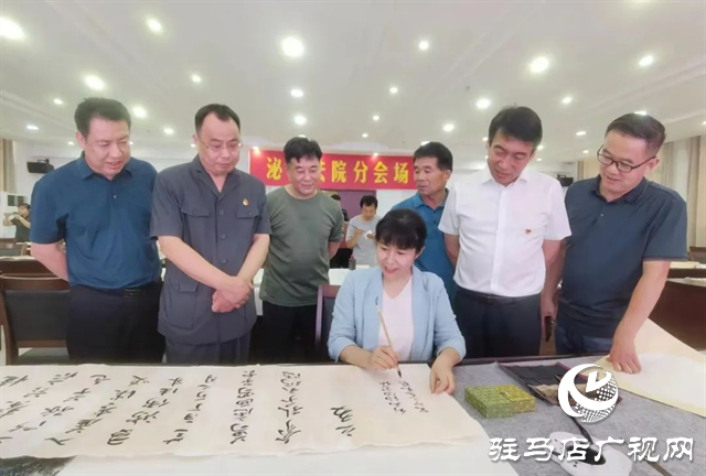 泌陽縣舉辦清廉機關建設暨&ldquo;紀律教育活動月&rdquo;廉政書畫創作活動