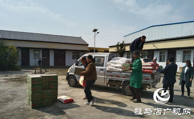 泌陽：心系桑梓情懷故里 重陽節濃濃敬老情