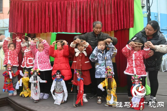 泌陽縣開展&ldquo;迎元旦&lsquo;非遺&rsquo;進校園活動&rdquo;