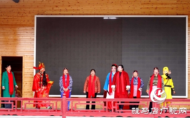 泌陽縣舉辦&ldquo;頌歌二十大 說唱新泌陽&rdquo;2024年迎元旦曲藝匯演