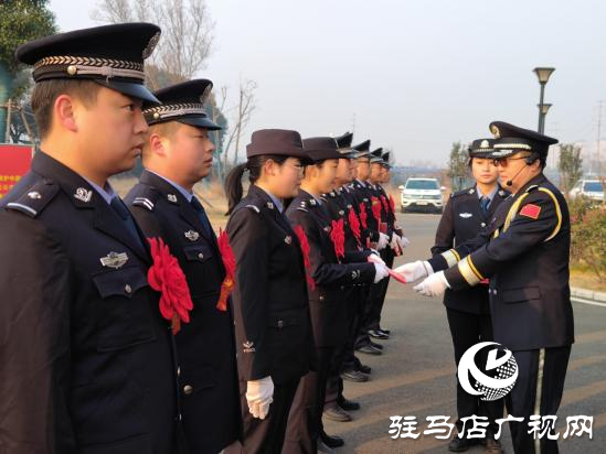 駐馬店市公安局高新區分局舉行第四個警察節慶祝活動