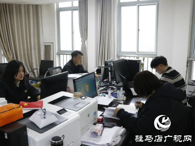 收心攏神 接續奮進——汝南縣人民檢察院舉行升旗儀式并召開院務會