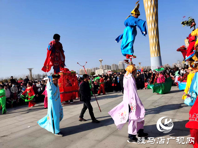 駐馬店開發區金山街道開展民間傳統文藝匯演活動