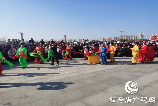 駐馬店開發區金山街道開展民間傳統文藝匯演活動