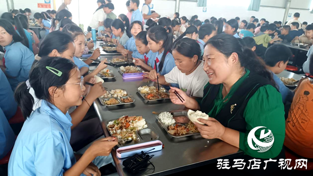 “校長媽媽”越玉環(huán):“麥田”里的守望者