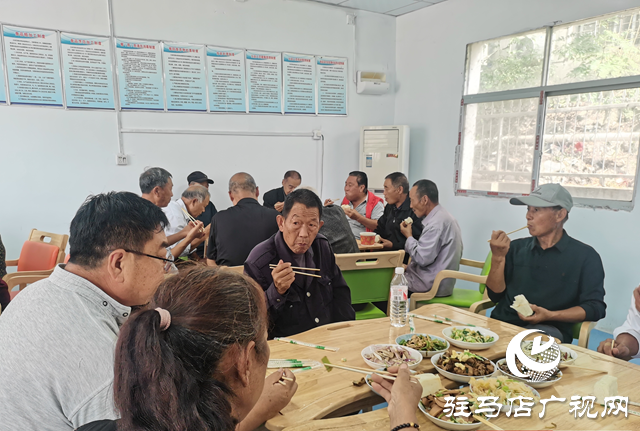 泌陽縣下碑寺鄉：扎實推進老年助餐工作