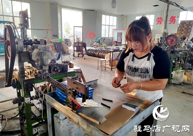 平輿縣郭樓街道：發展戶外休閑用品加工 助力村民持續增收