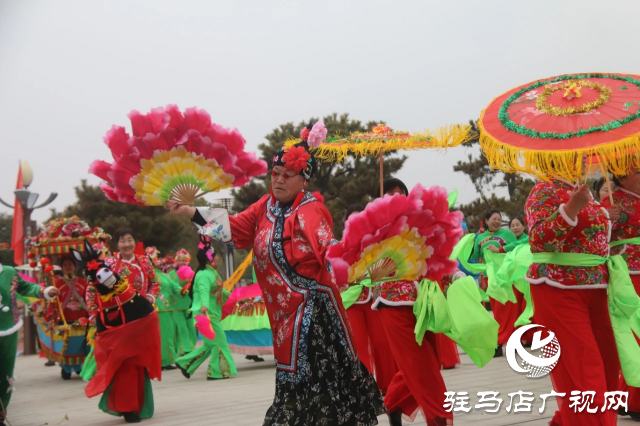 泌陽(yáng)縣開(kāi)展&ldquo;我們的節(jié)日&middot;元宵節(jié)&rdquo;文藝表演活動(dòng)