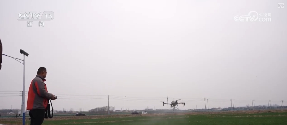 萬(wàn)象“耕”新助力小農(nóng)戶“種好地” 全產(chǎn)業(yè)鏈服務(wù)一“鍵”直達(dá)田間地頭