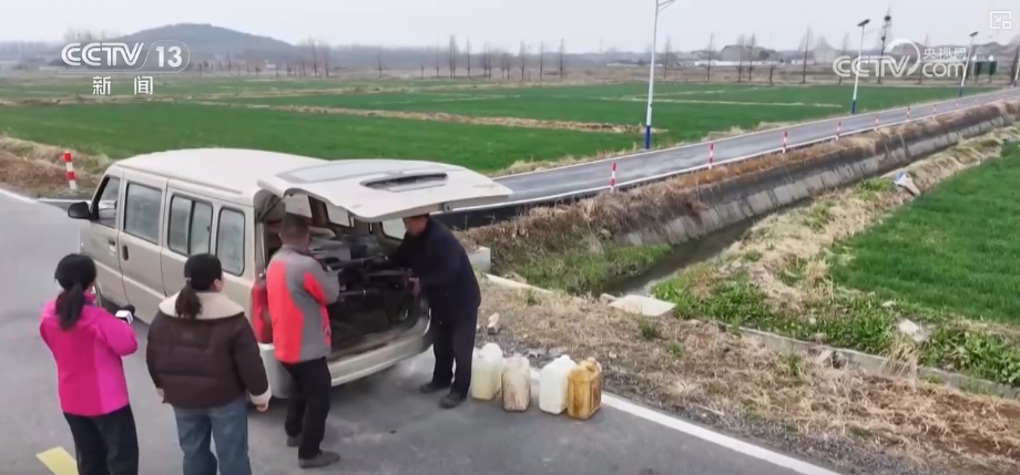 萬(wàn)象“耕”新助力小農(nóng)戶“種好地” 全產(chǎn)業(yè)鏈服務(wù)一“鍵”直達(dá)田間地頭