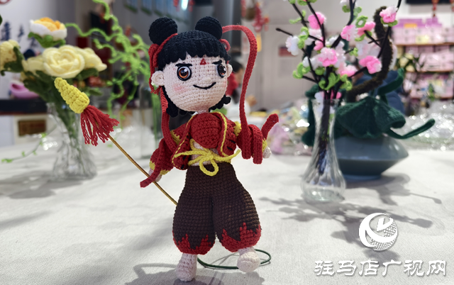 駐馬店:當傳統鉤織遇上國漫熱潮——“毛線哪吒”實力出圈