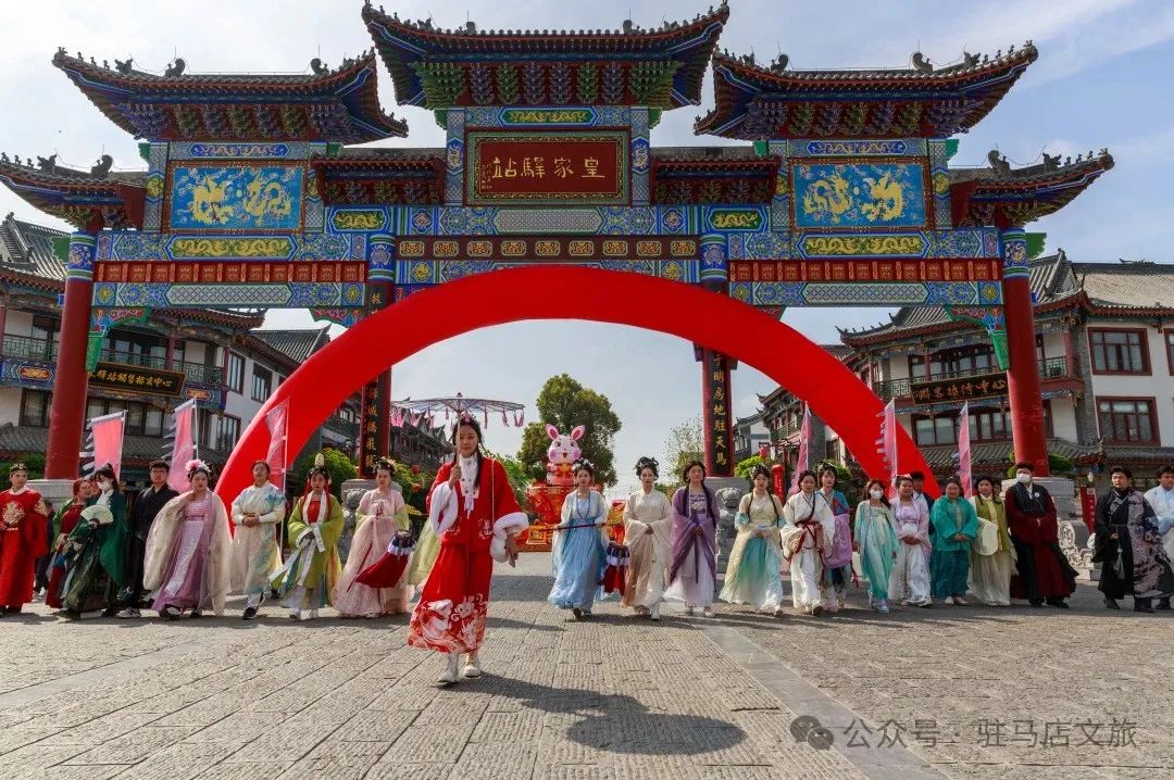 駐馬店清明游火爆：三天攬客162萬！