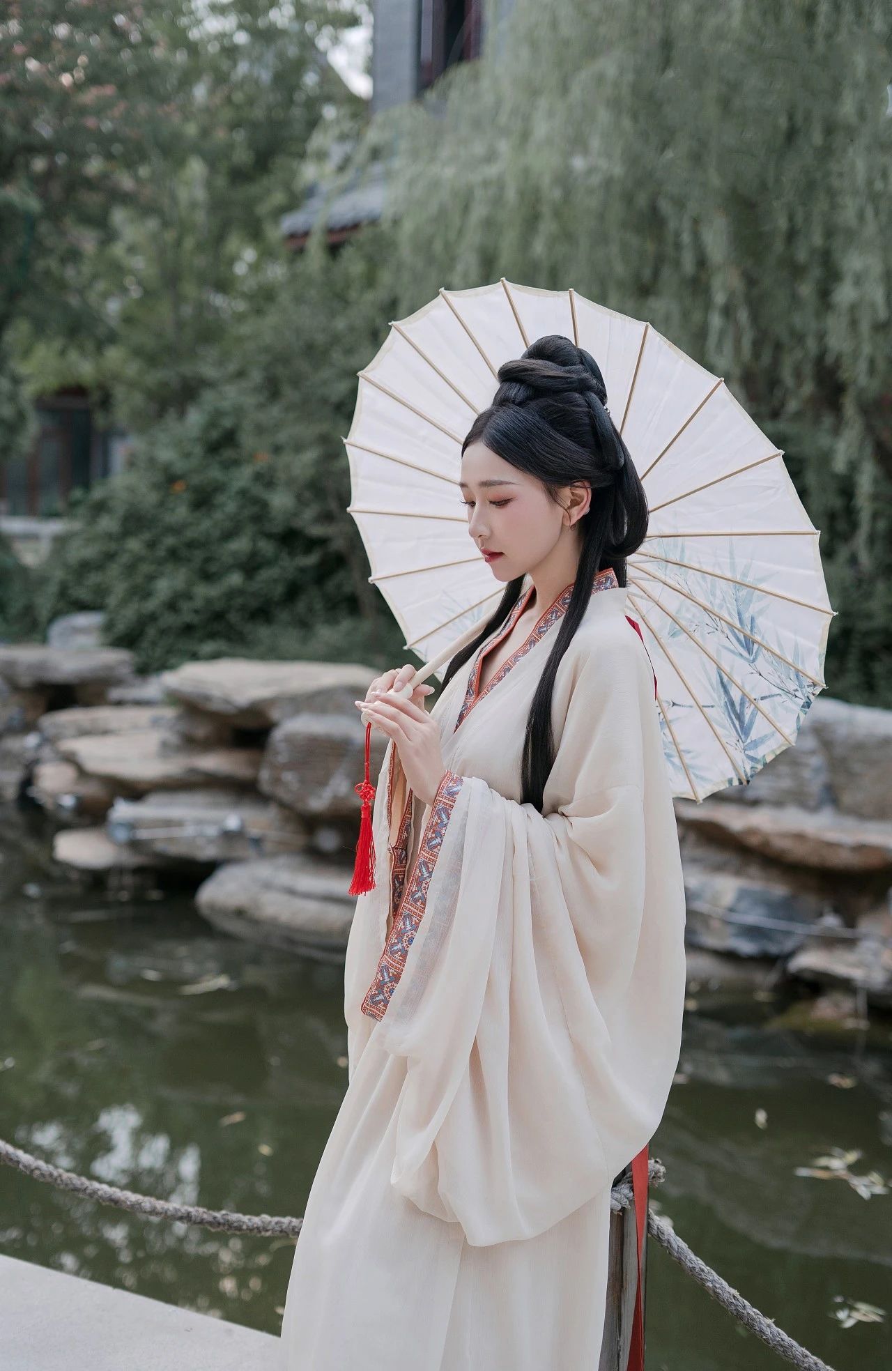 皇家驛站線上抖音挑戰(zhàn)賽 → 拍視頻,贏大獎!