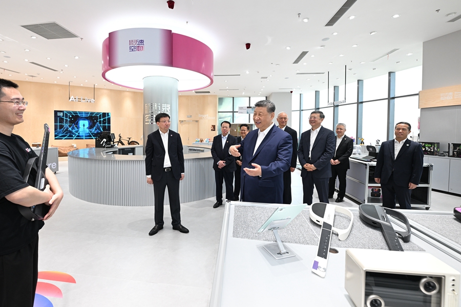 習近平在上海考察