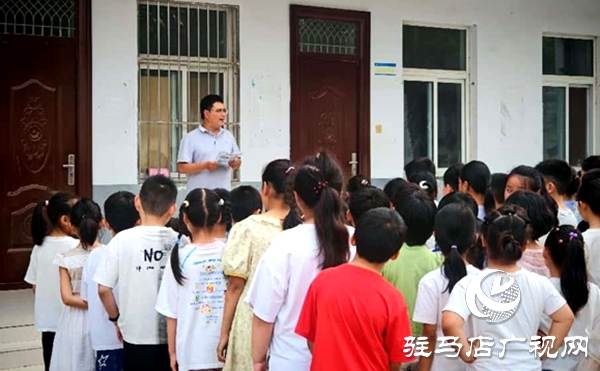 筑牢未成年人安全網(wǎng)  嵖岈山鎮(zhèn)防溺稅宣傳進校園