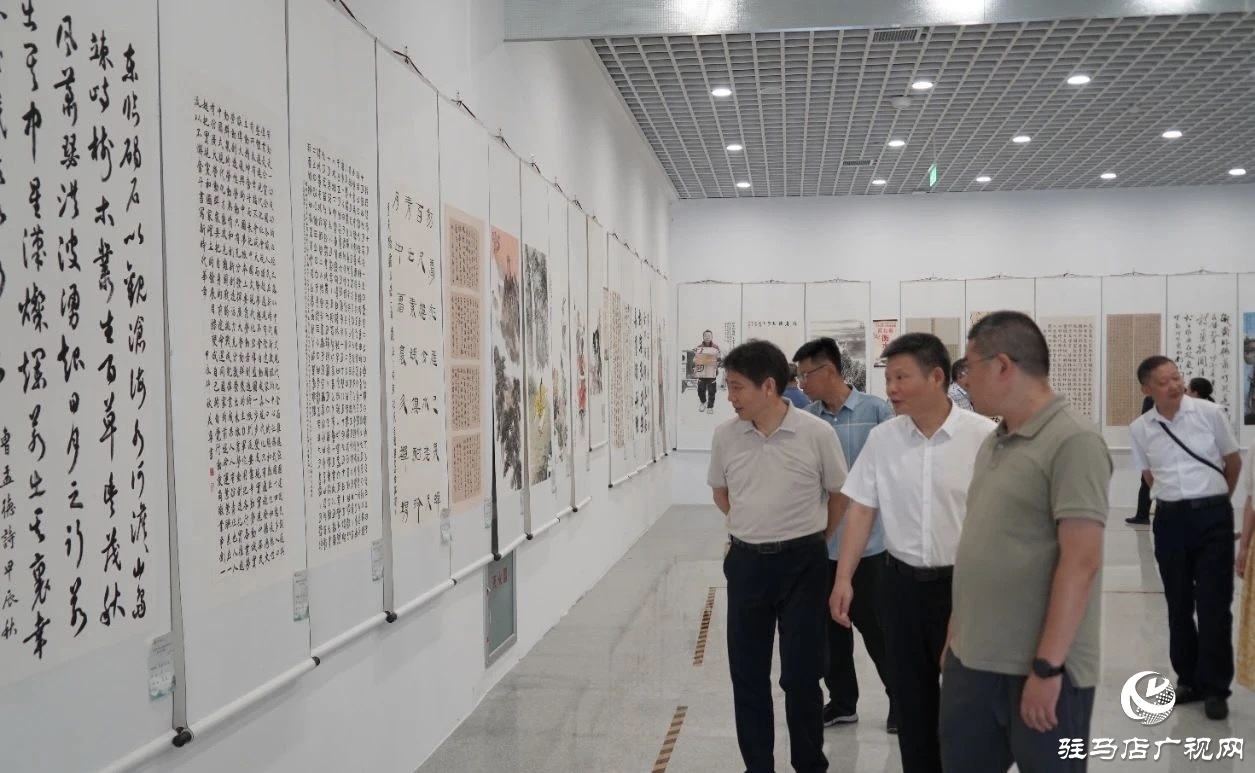 駐馬店市域工人文化宮聯(lián)盟書畫巡展(正陽站)啟動儀式舉行