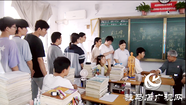  遂平縣:中醫文化進校園 弘揚國粹助成長