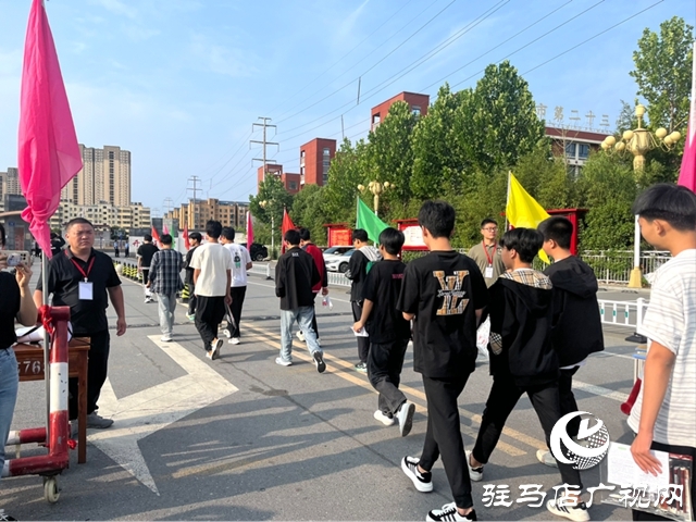 2025年中招今日開考 駐馬店市共235702名考生奔赴考場