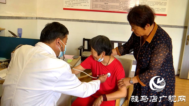 正陽(yáng)縣胡保珍：真情守護(hù)“夕陽(yáng)紅”