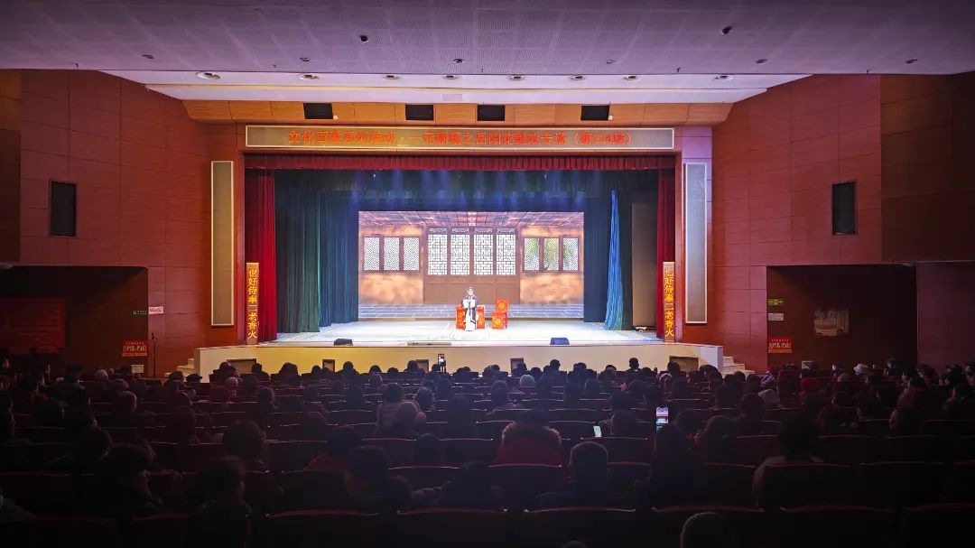 　　一元?jiǎng)?chǎng)，點(diǎn)燃大眾看戲熱情