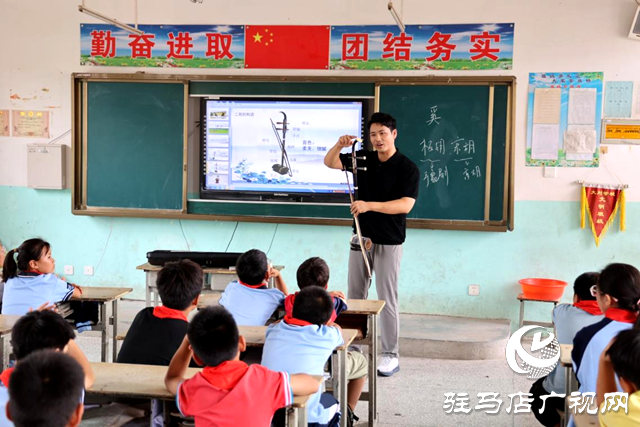 駐馬店職業(yè)技術(shù)學(xué)院一行赴正陽(yáng)縣開(kāi)展新時(shí)代文明實(shí)踐志愿服務(wù)活動(dòng)