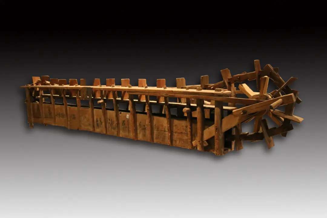 文博日歷丨我本是農(nóng)具，兼職做兵器，又變雙節(jié)棍，本事大不大？