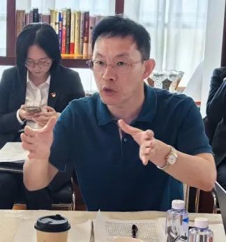 　　中國旅游景區協會研討“小而美”場景煥新工作 破解文旅轉型困局